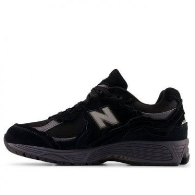 New Balance  U2002DXB GORE-TEX®